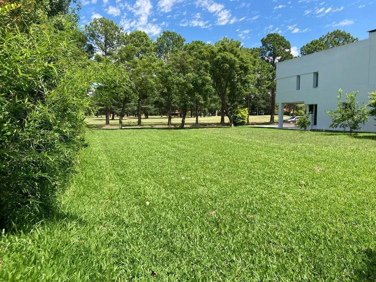 VENTA TERRENO EL PASO FRENTE A CANCHA DE GOLF 3