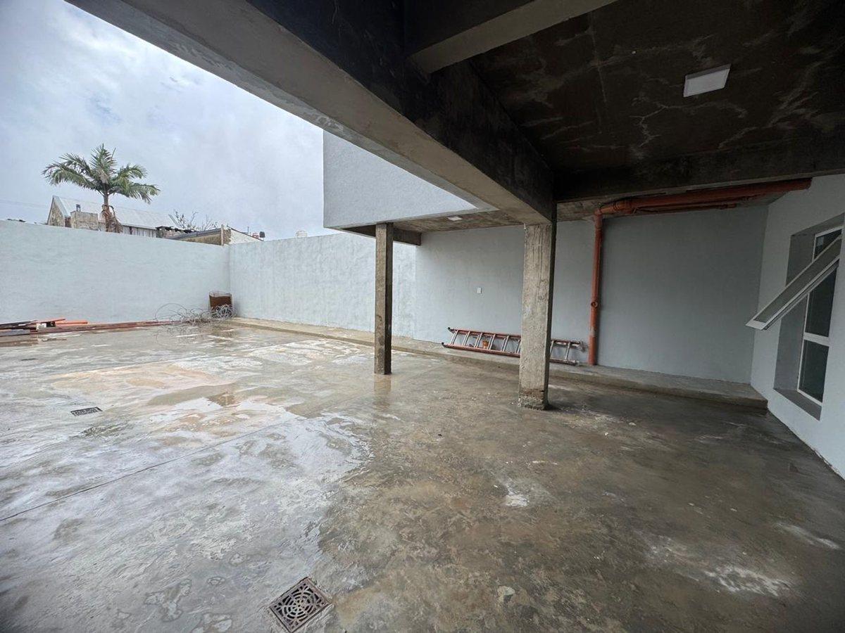 Venta Cochera desc. N°3 barrio Sargento Cabral