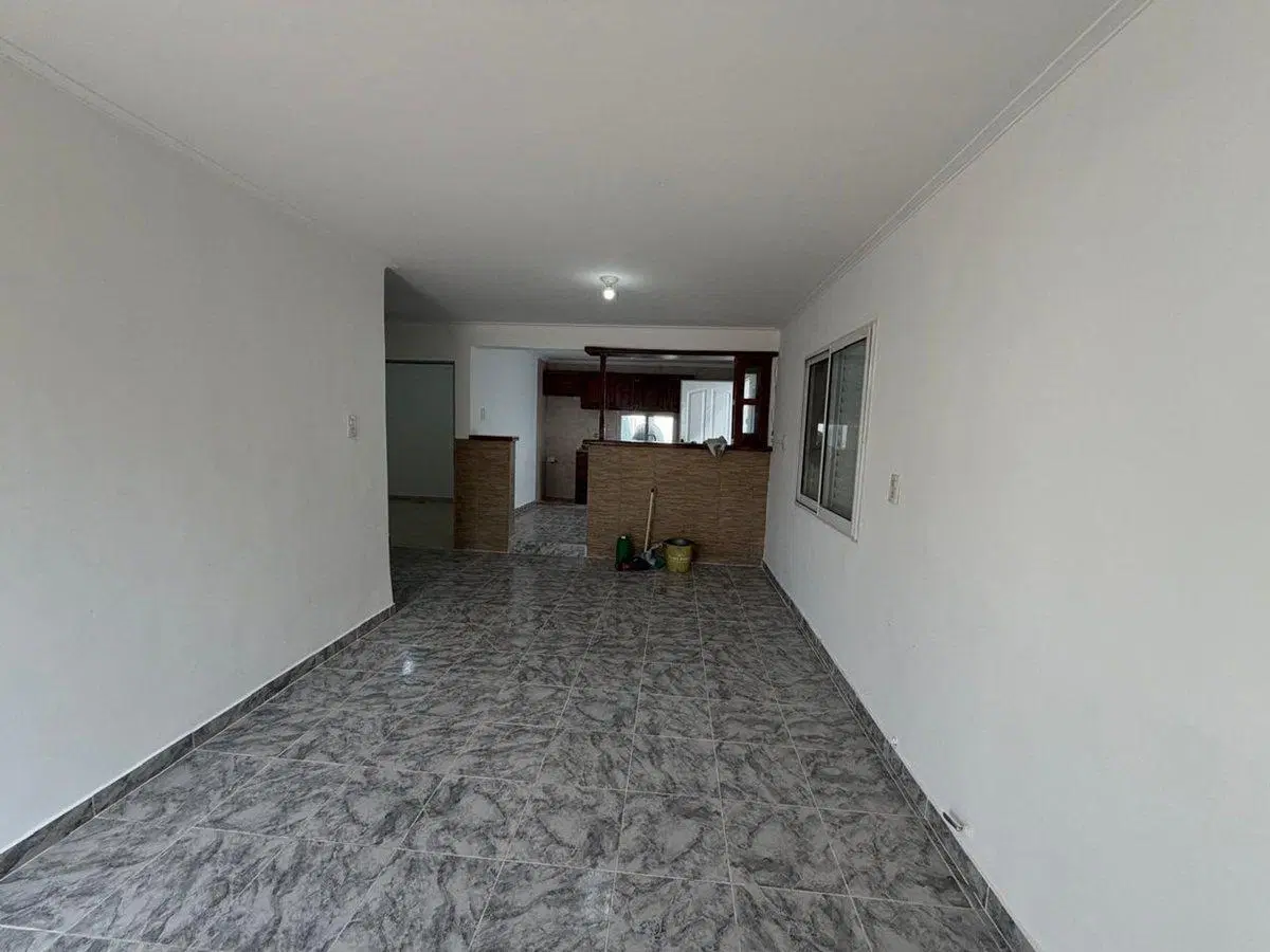 Venta Casa 2 Dor. Guadalupe Oeste, Refaccionada !! 5