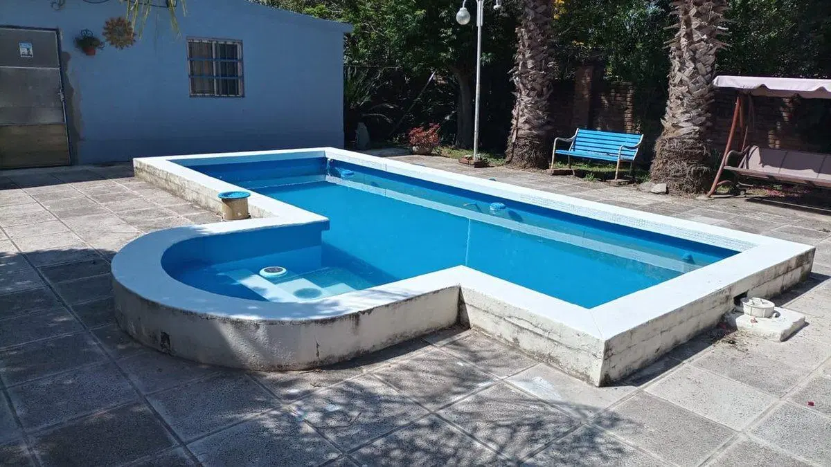 CASA QUINTA CON CANCHA DE TENIS EN SAUCE 3