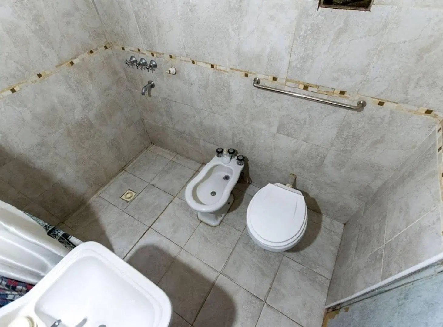 CASA EN VENTA ZONA GUADALUPE EXCELENTE OPORTUNIDAD 2