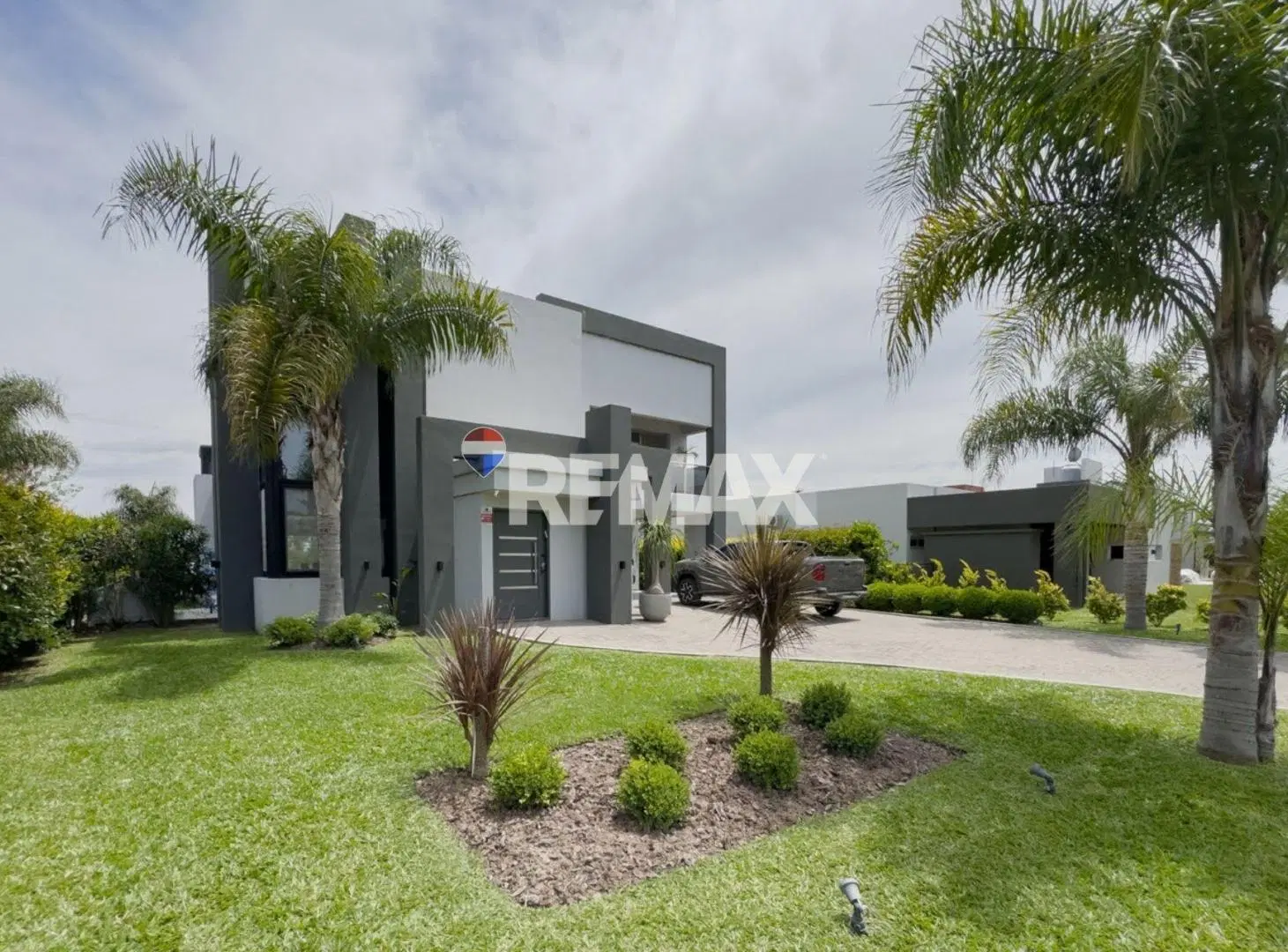 VENTA CASA AIRES DEL LLANO MODERNA Y CONFORTABLE 3