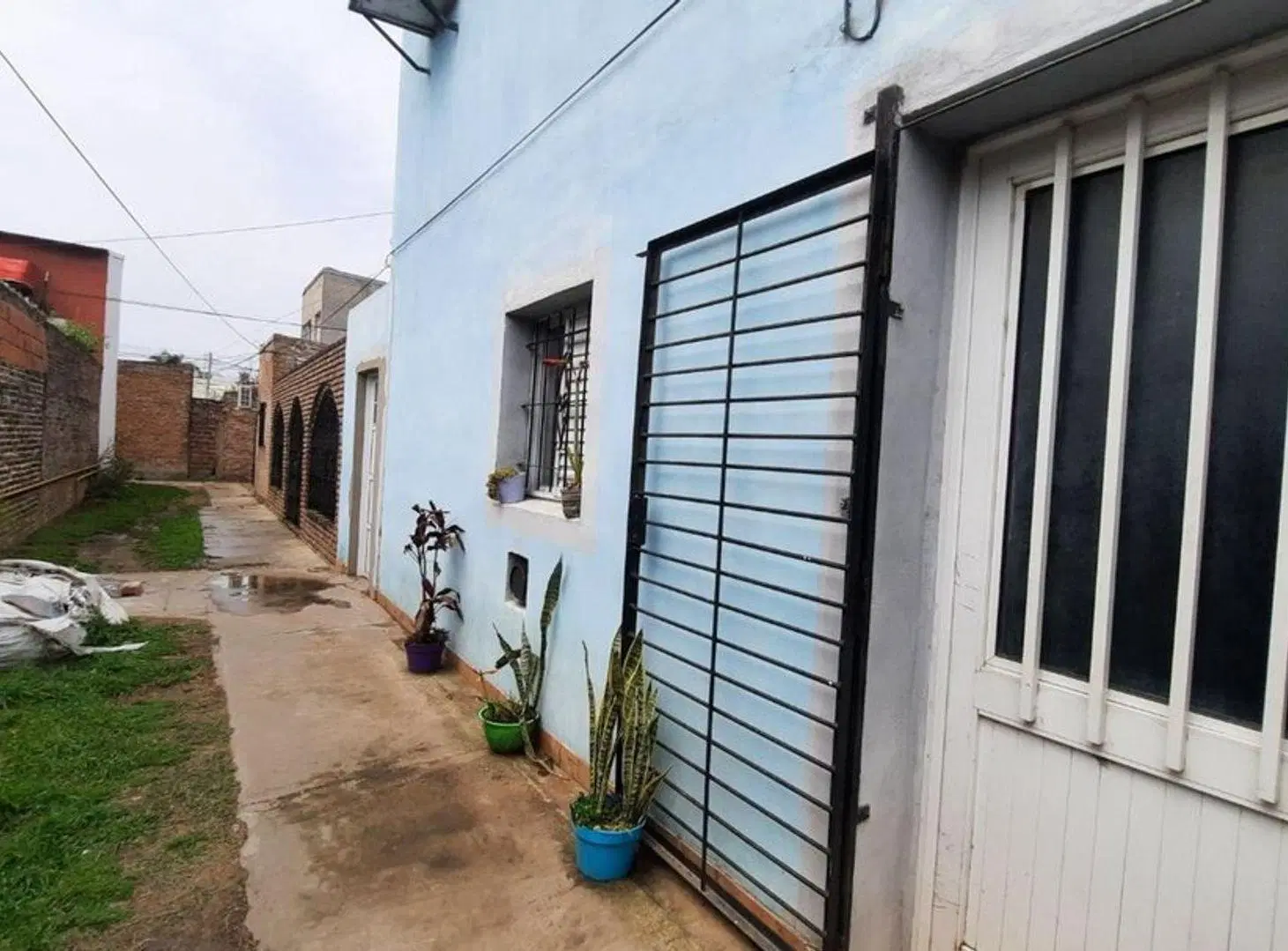 CASA INTERNA (NO PH) EN BARRIO GUADALUPE 3