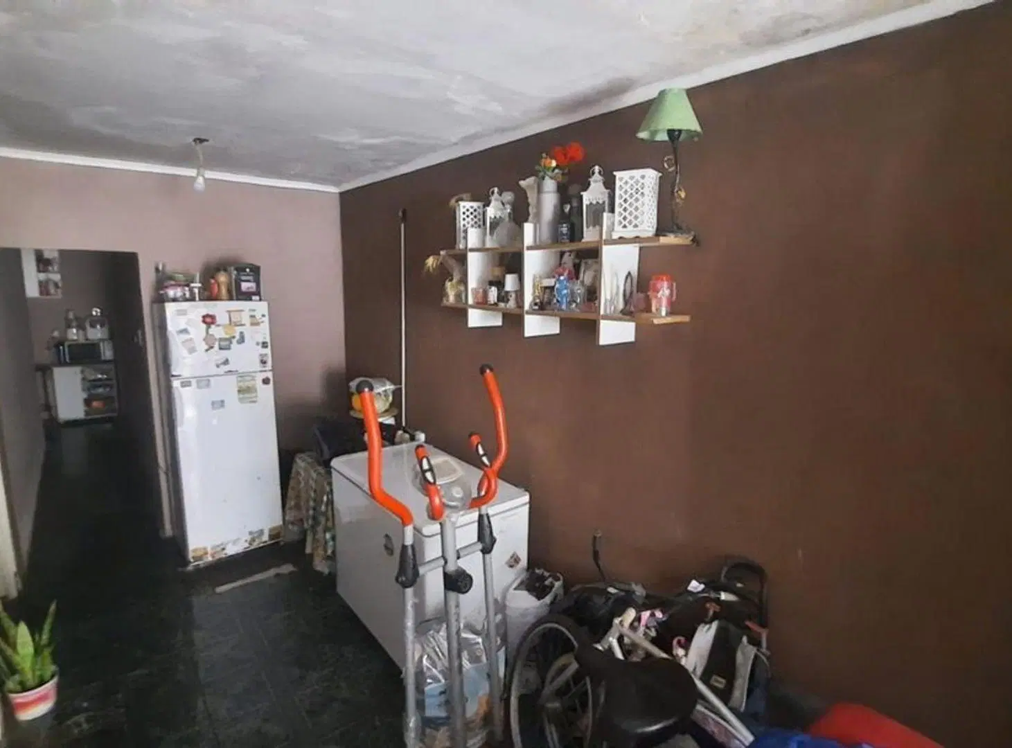 CASA INTERNA (NO PH) EN BARRIO GUADALUPE 4