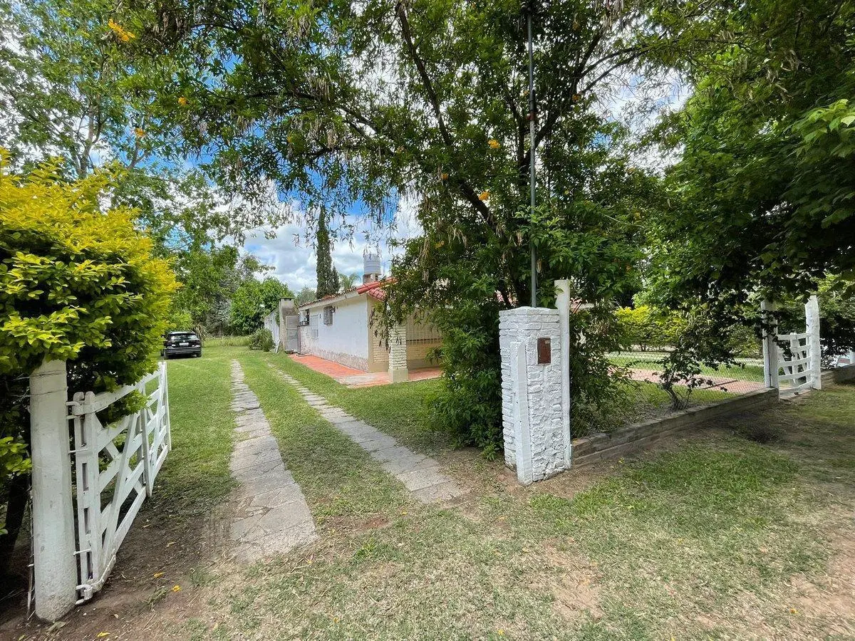 VENTA CASA/QUINTA EN COLASTINE A 200m DE RUTA 1 2