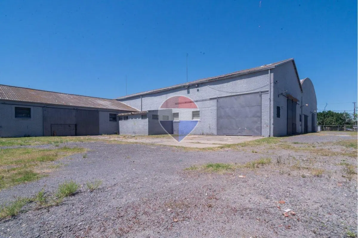VENTA GALPON 3.500 m2 CUB. y TERRENO 40.000 m2 2