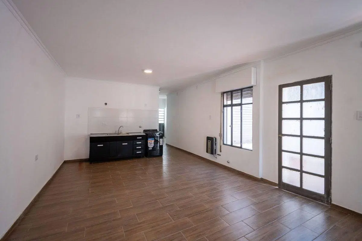 Casa en barrio Sur financiada 4
