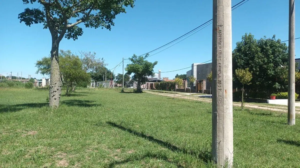 SE VENDE HERMOSO TERRENO EN ARROYO LEYES 2