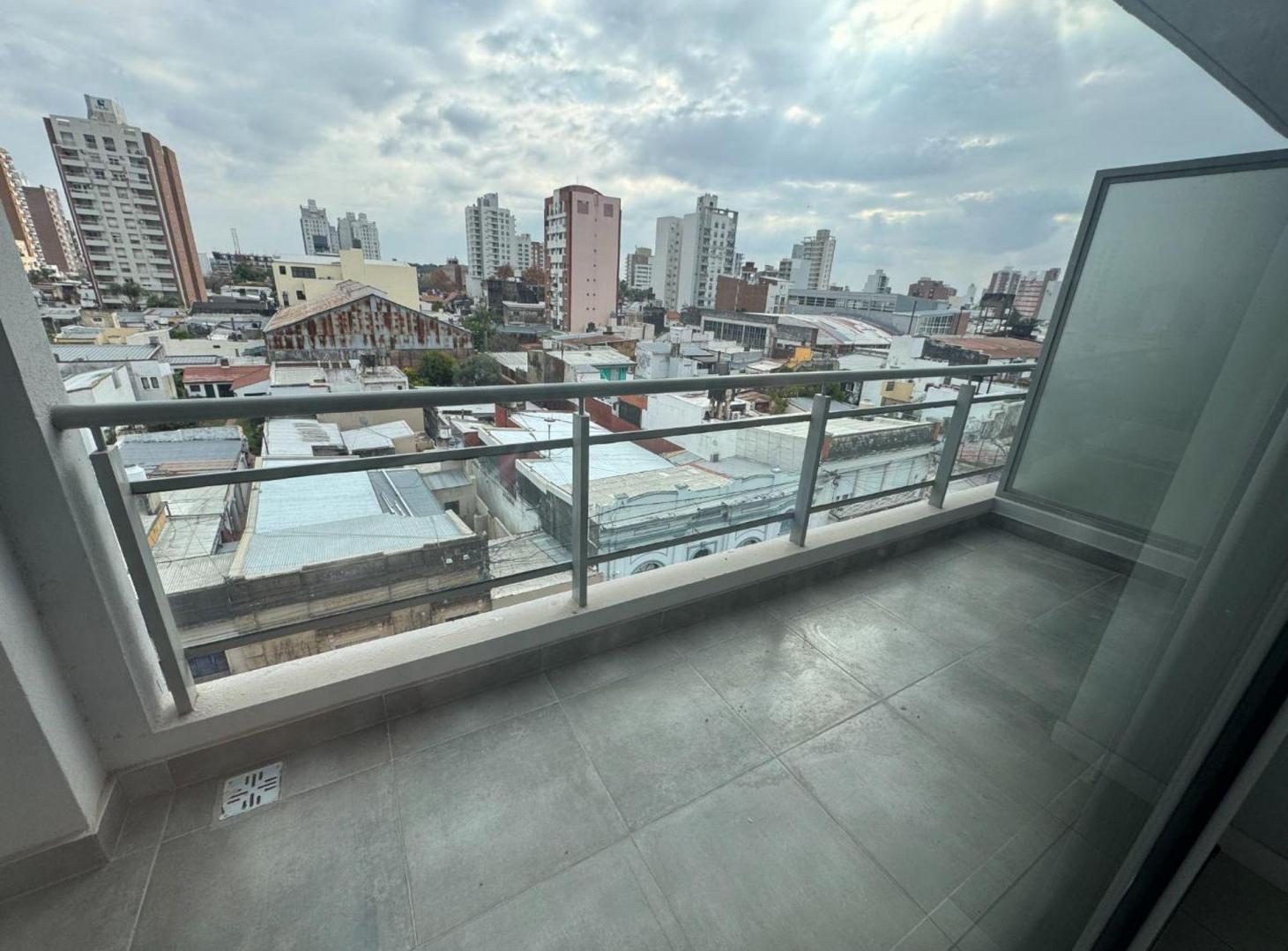 Foto de SE ALQUILA SEMIPISO zona sur 1 dorm a estrenar, imagen 5