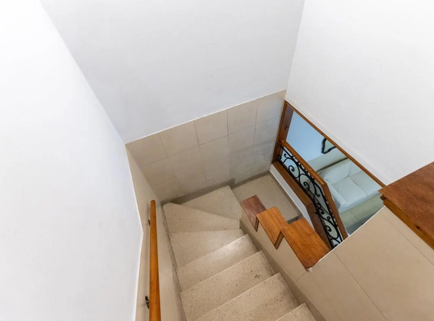 VENTA CASA PRINCIPAL Y SEGUNDA CASA CON PILETA 2