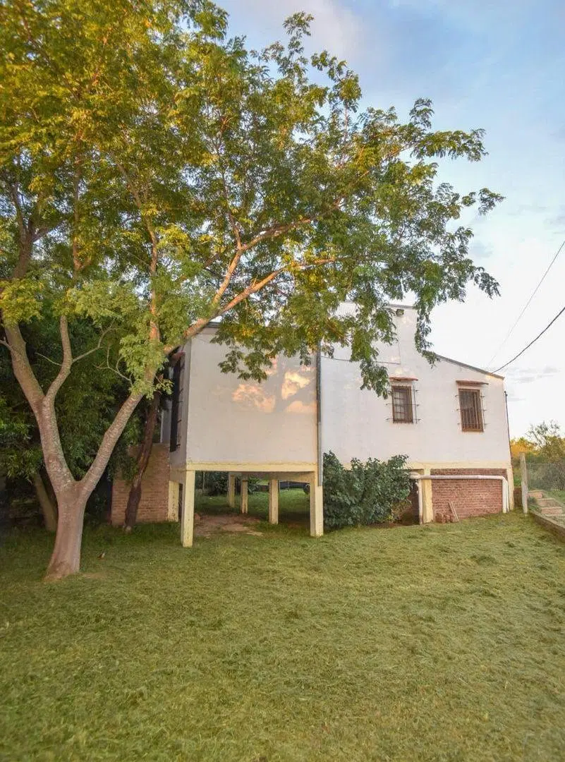¡Venta de Casa Quinta en Arroyo Leyes! 2