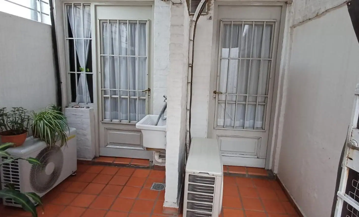 Venta dpto 1 dormitorio interno zona Jeraquicos 6
