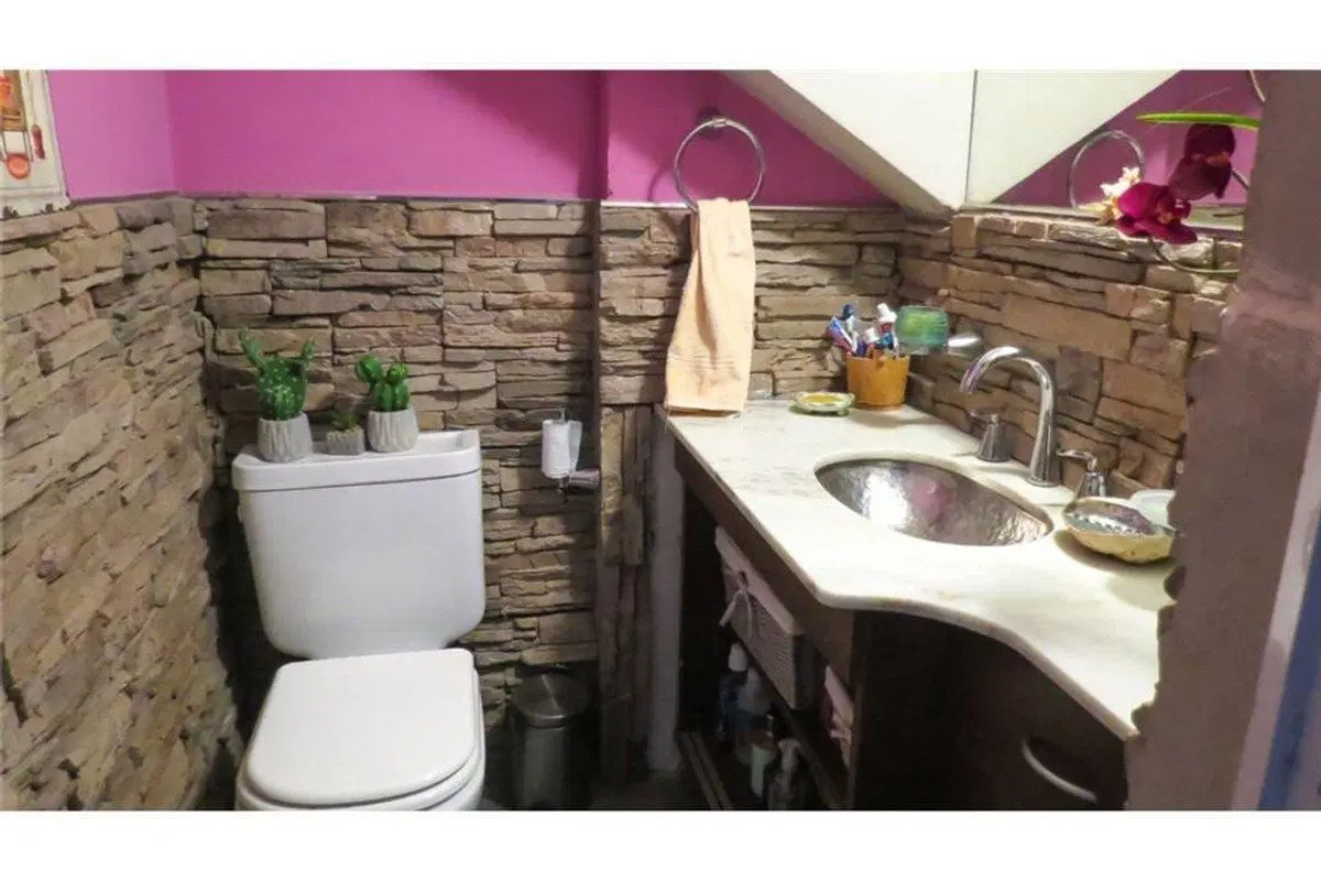 CASA EN BARRIO CANDIOTI SUR 5