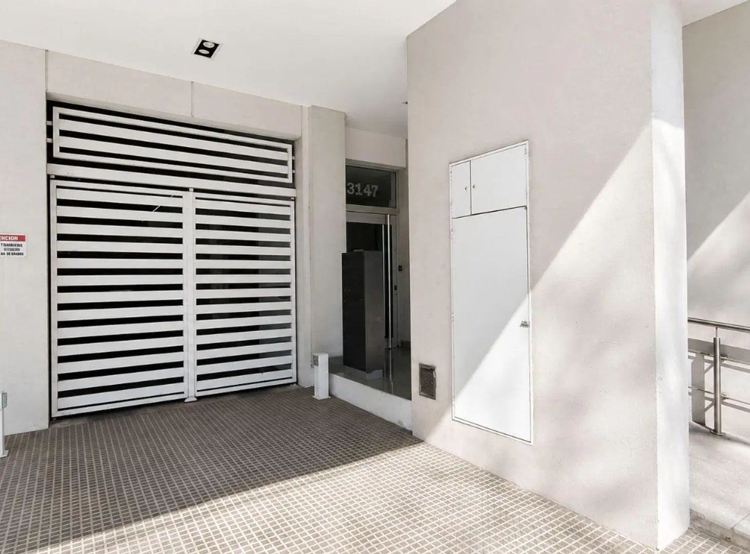 Venta cochera cubierta Edif Pilay 67  Barrio Sur 5
