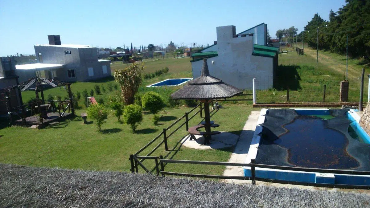 CASA EN CAYASTA BARRIO COSTA NOGALES 5