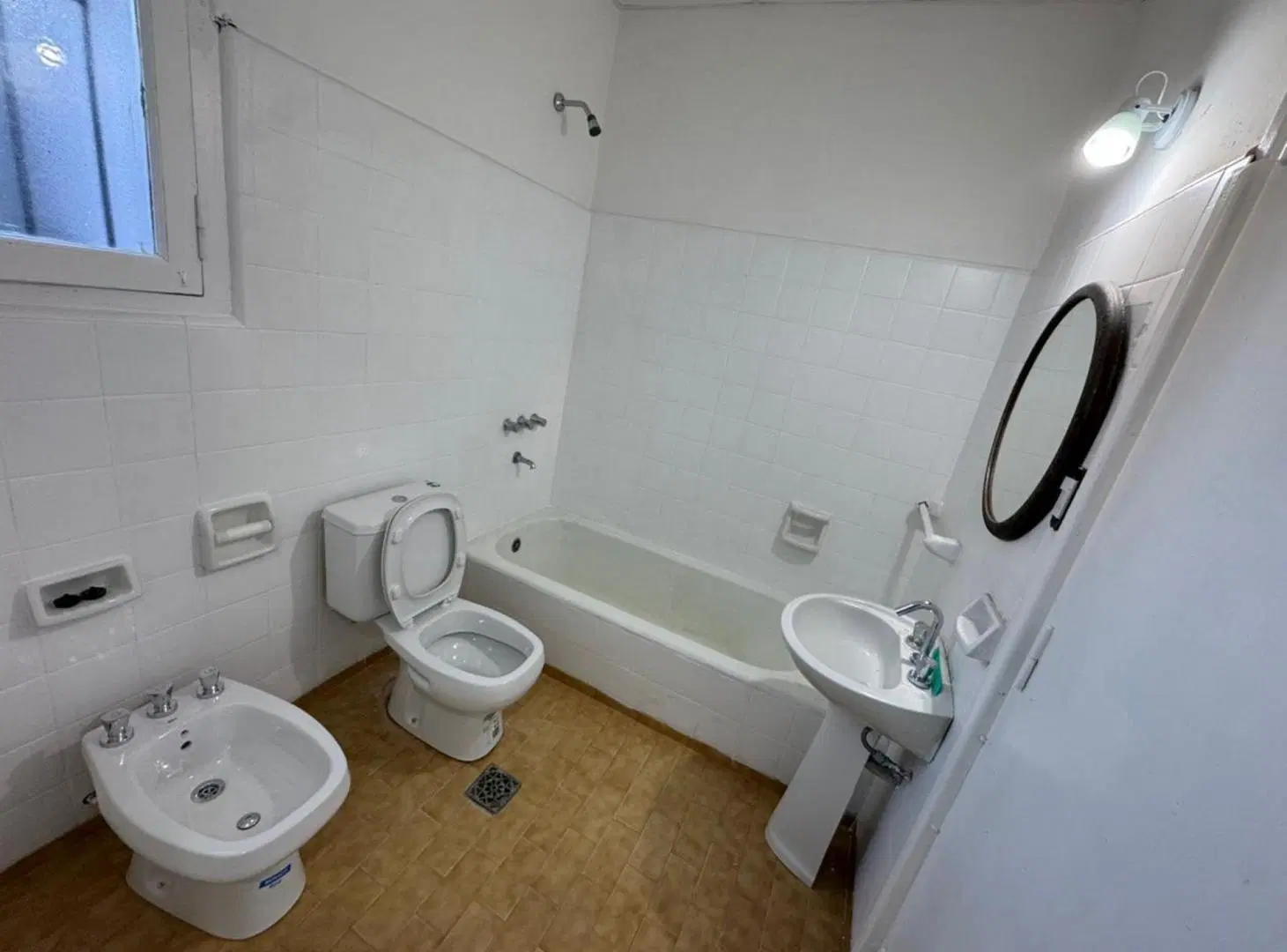 VENTA INTERNO UNICO C PILETA, ASADOR Y DOS DORM 8