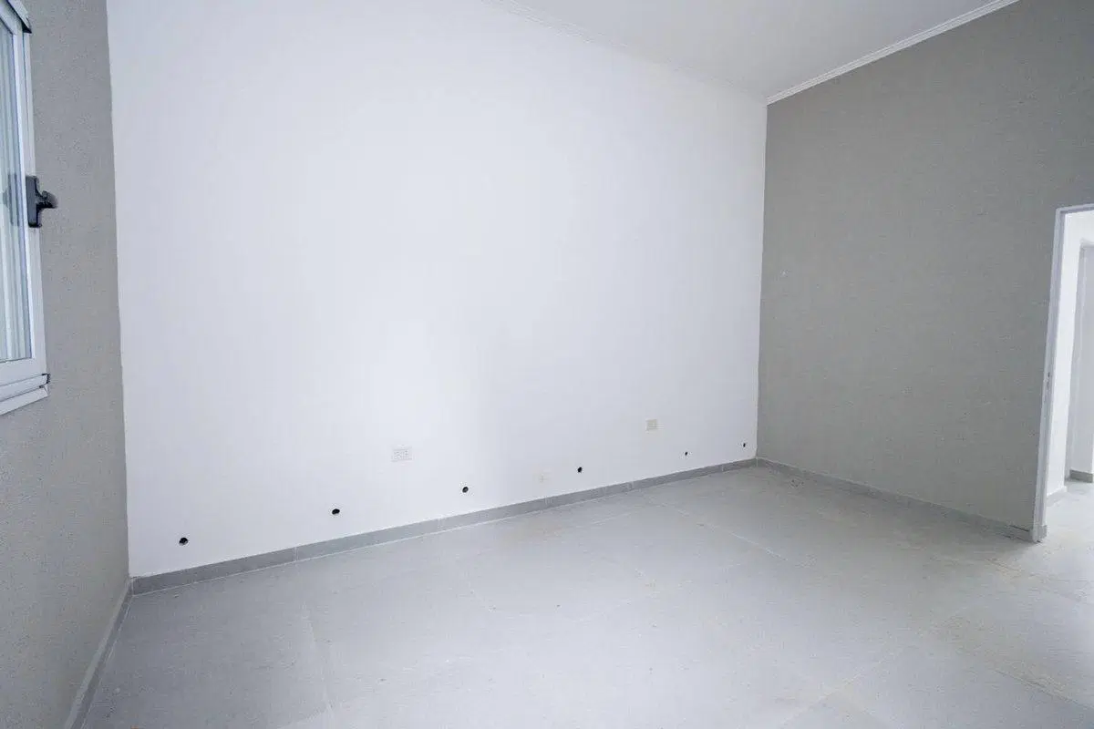 VENTA DE CASA  REFACCIONADA EN FOMENTO 9 DE JULIO 5