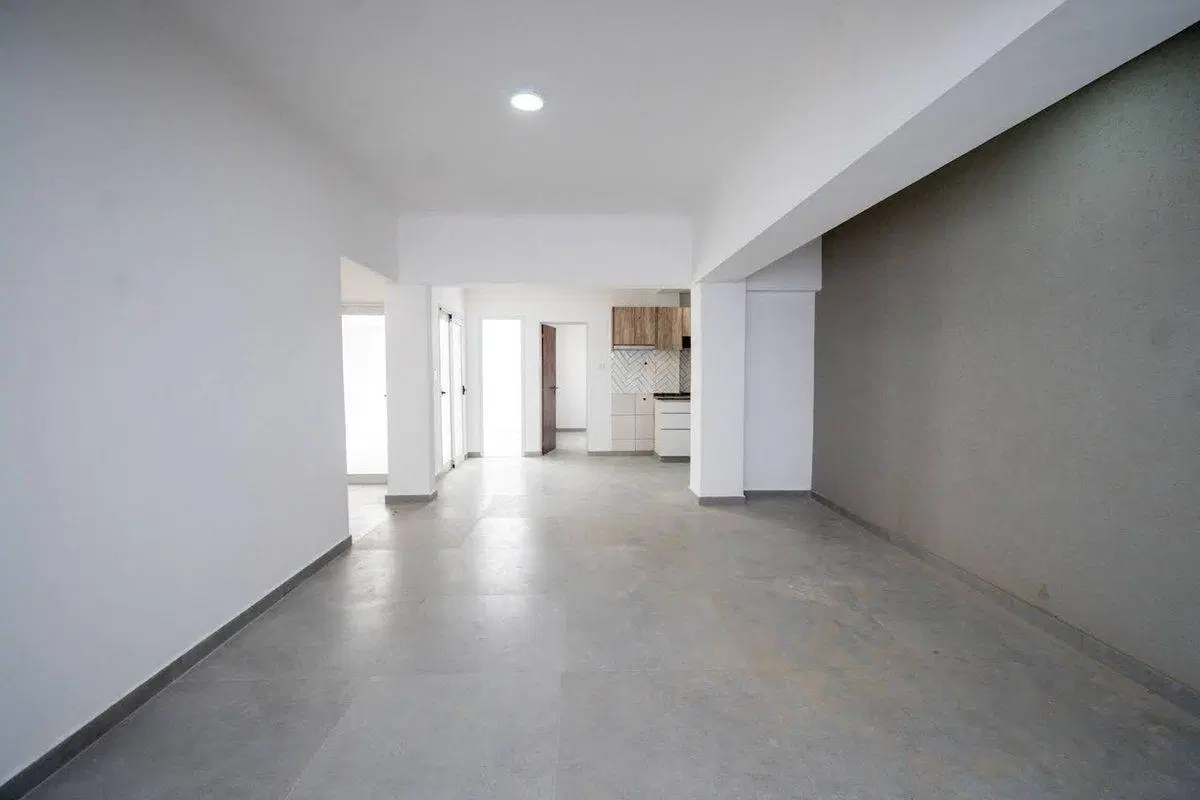 VENTA DE CASA  REFACCIONADA EN FOMENTO 9 DE JULIO 2