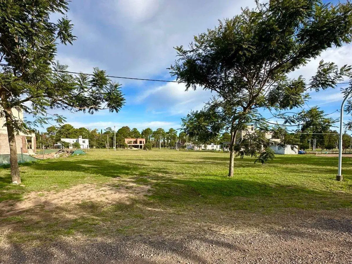 TERRENO EN VENTA  |  Los Molinos Country Club 2