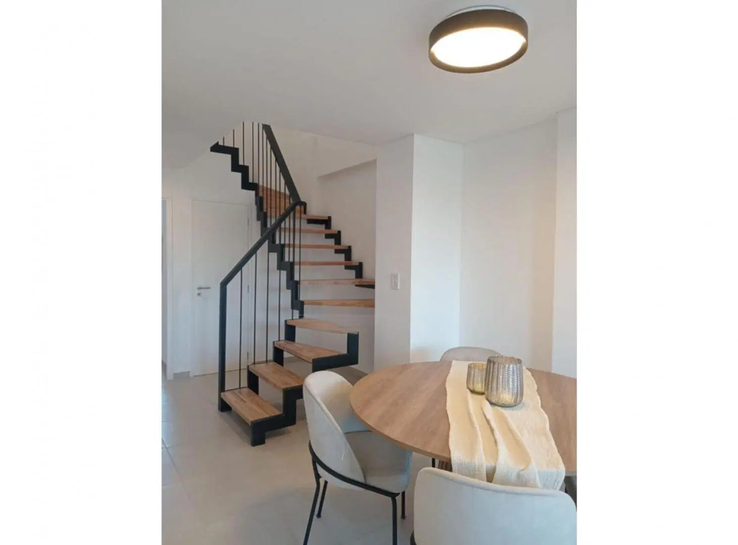 Departamento Dúplex de 2 dorm. + Cochera y baulera 8