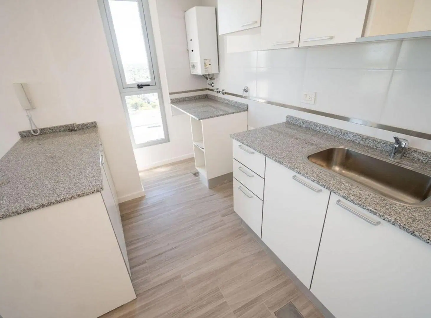 VENTA DPTO CAM 2 DORM CON AMENITIES 3
