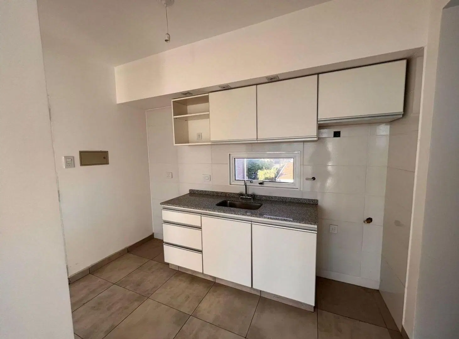 Departamento en venta ,zona estrategica Santo Tomé 3