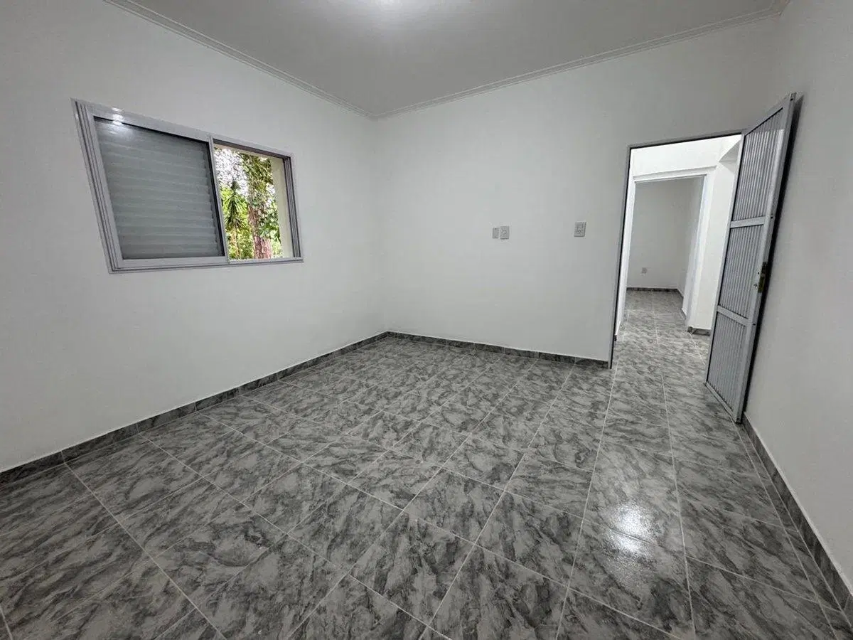 VENTA DE CASA QUINTA SOBRE LAGUNA LOS NARANJOS 8