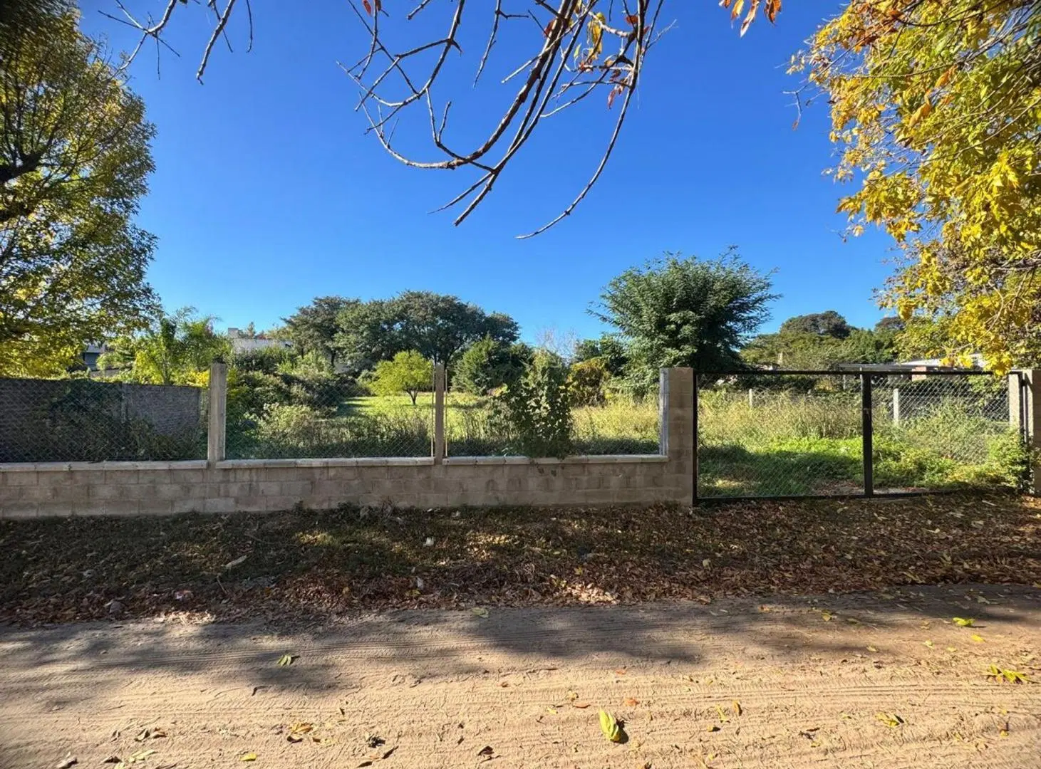 Venta de Gran Terreno en COLASTINE !!! 8