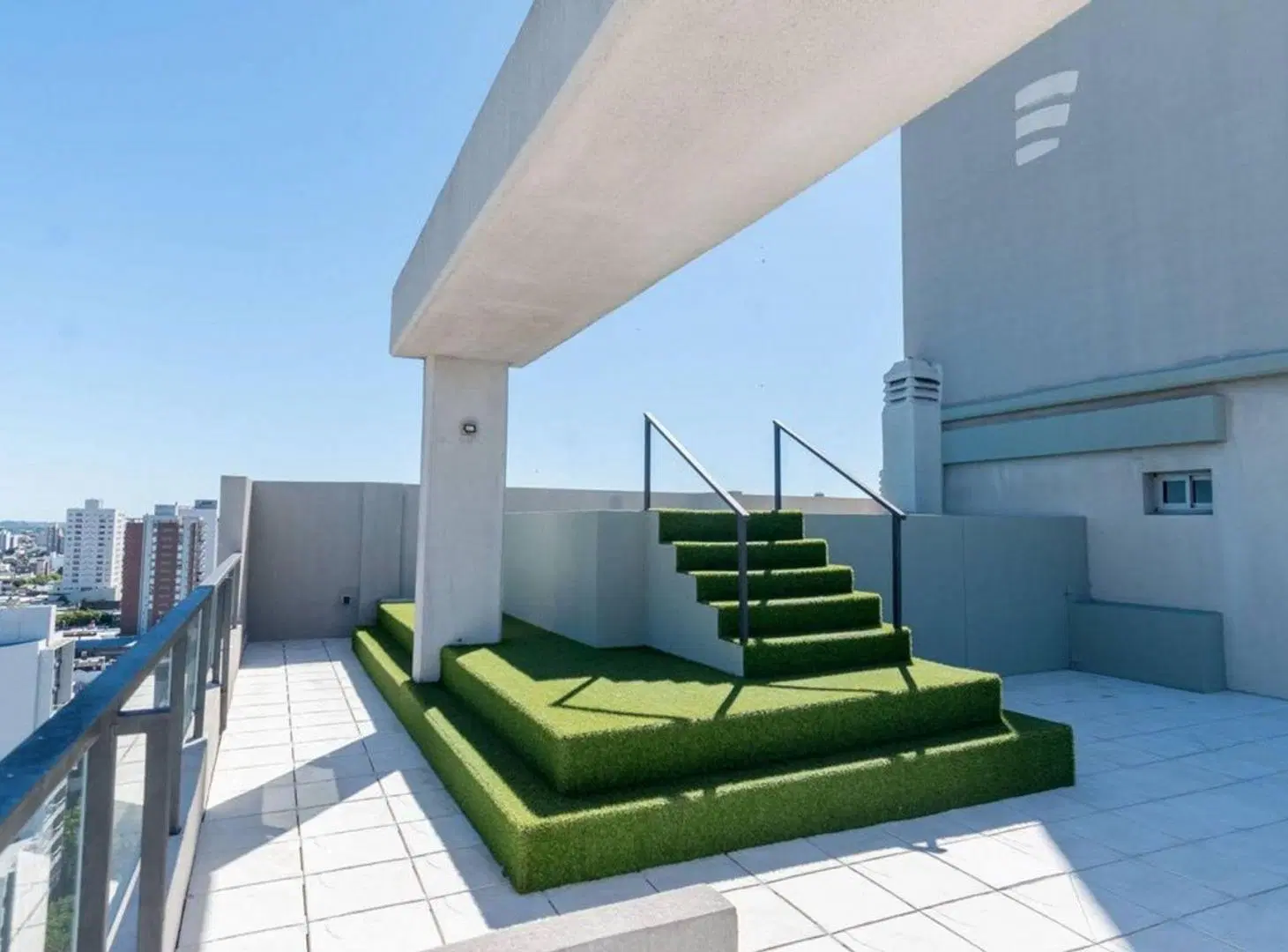 Alquiler 1 dorm/amenities Torre Platina 4