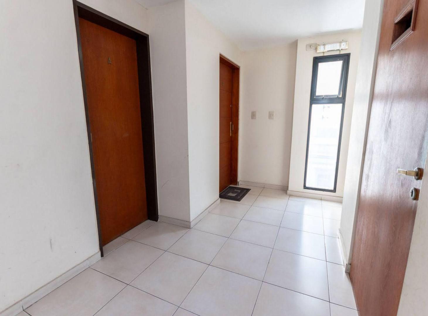 Foto de DEP DUPLEX EN 4 PISO, imagen 2