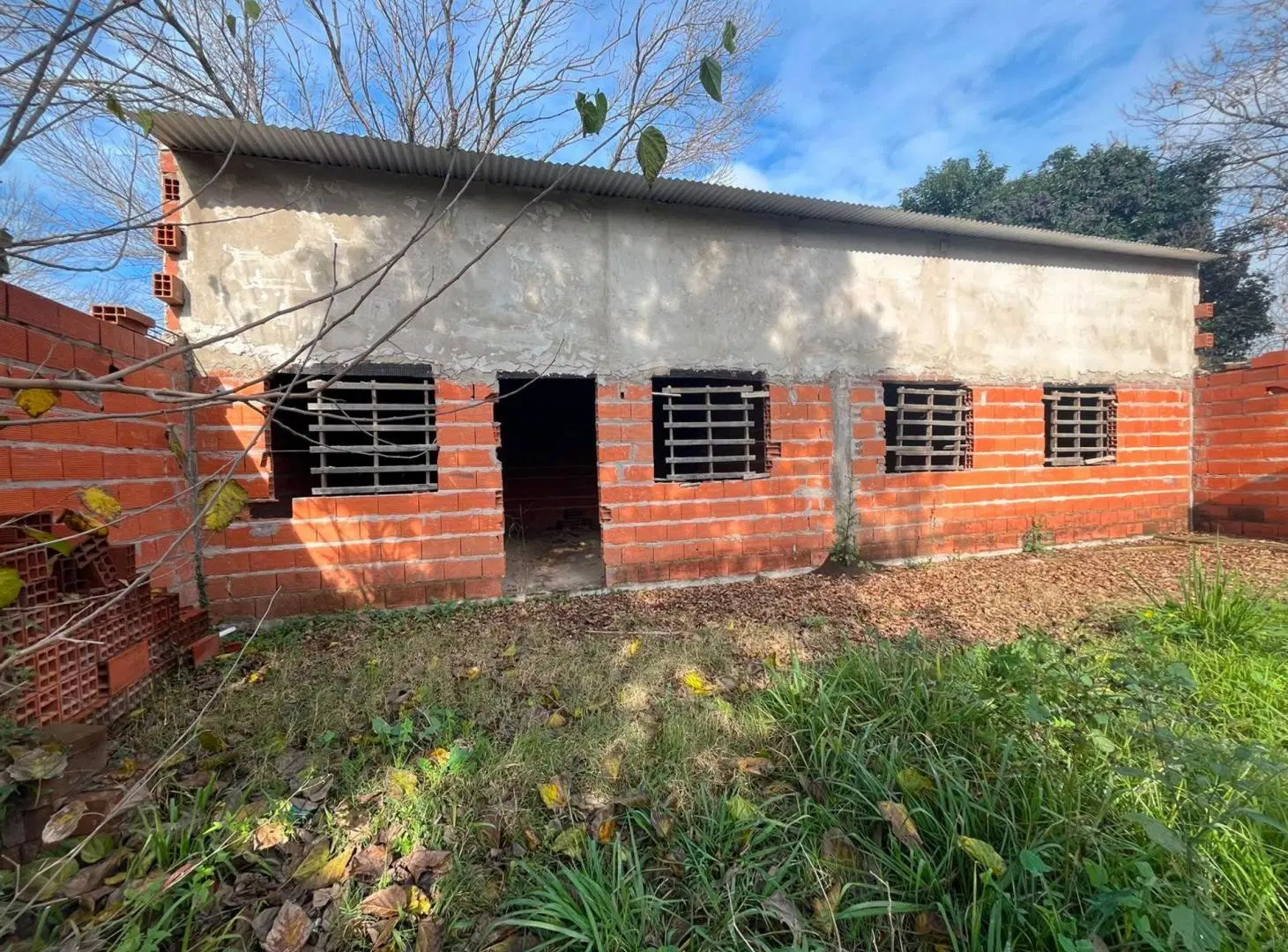 EXCELENTE TERRENO EN CONSTRUCCIÓN 8