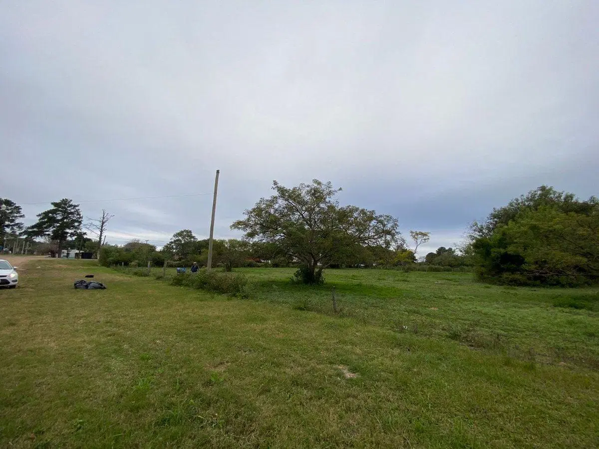 GRAN TERRENO EN CAYASTA SOBRE RUTA 1 1