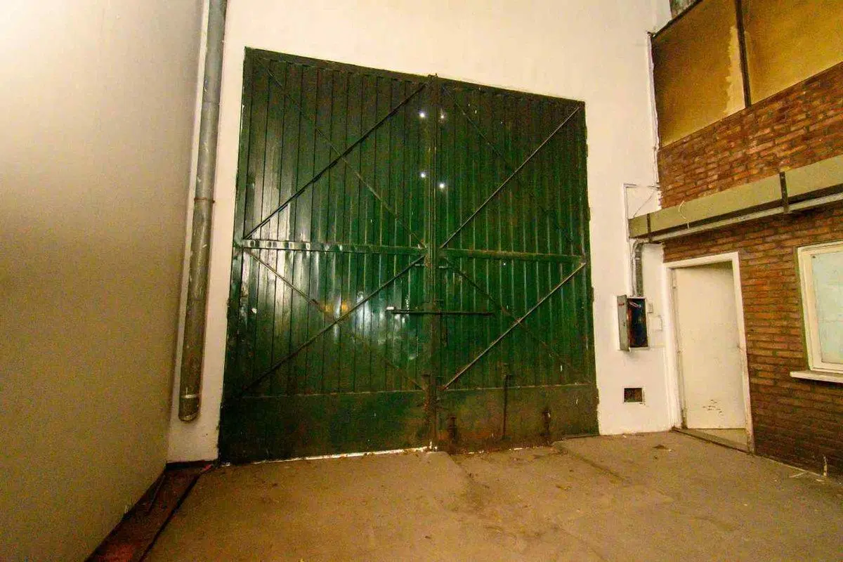VENTA GALPÓN 836 m2 - EXCLUSIVA OPORTUNIDAD! 4