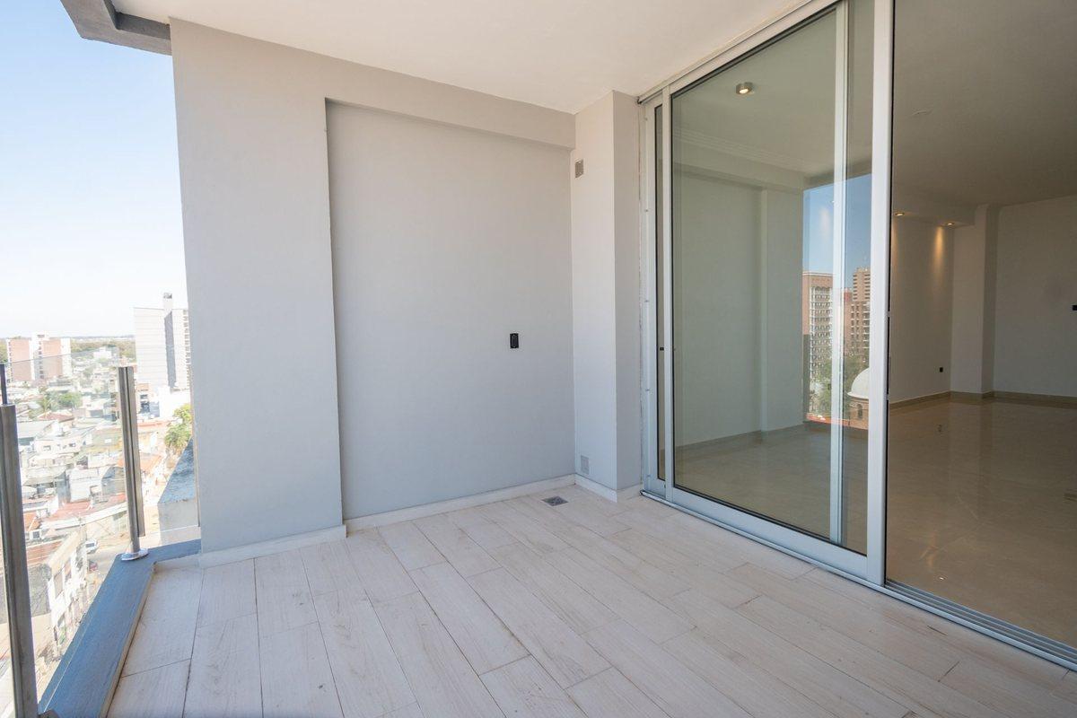 Foto de Piso exclusivo en B° Constituyentes. Venta!, imagen 2