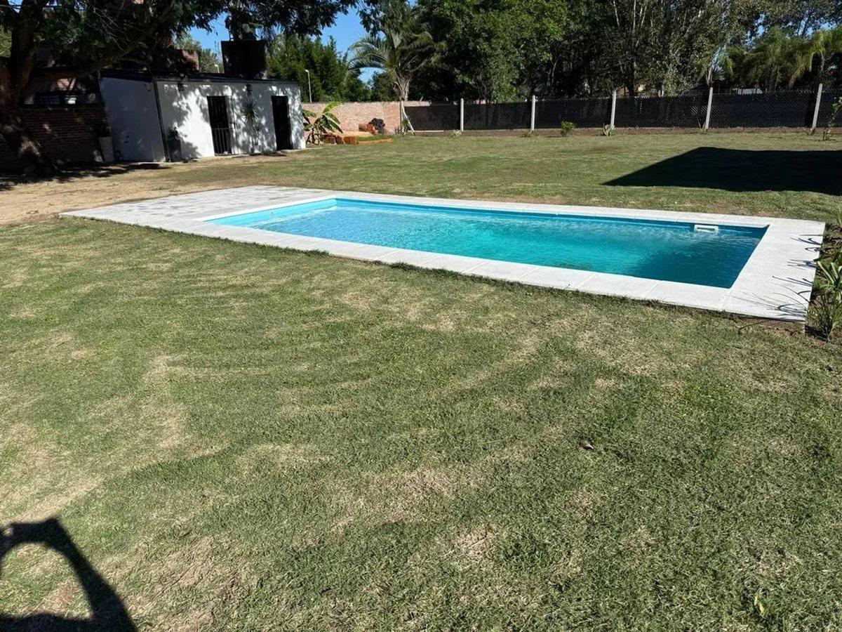 Foto de GRAN TERRENO DE 976 M2 EN COLASTINE, imagen 2