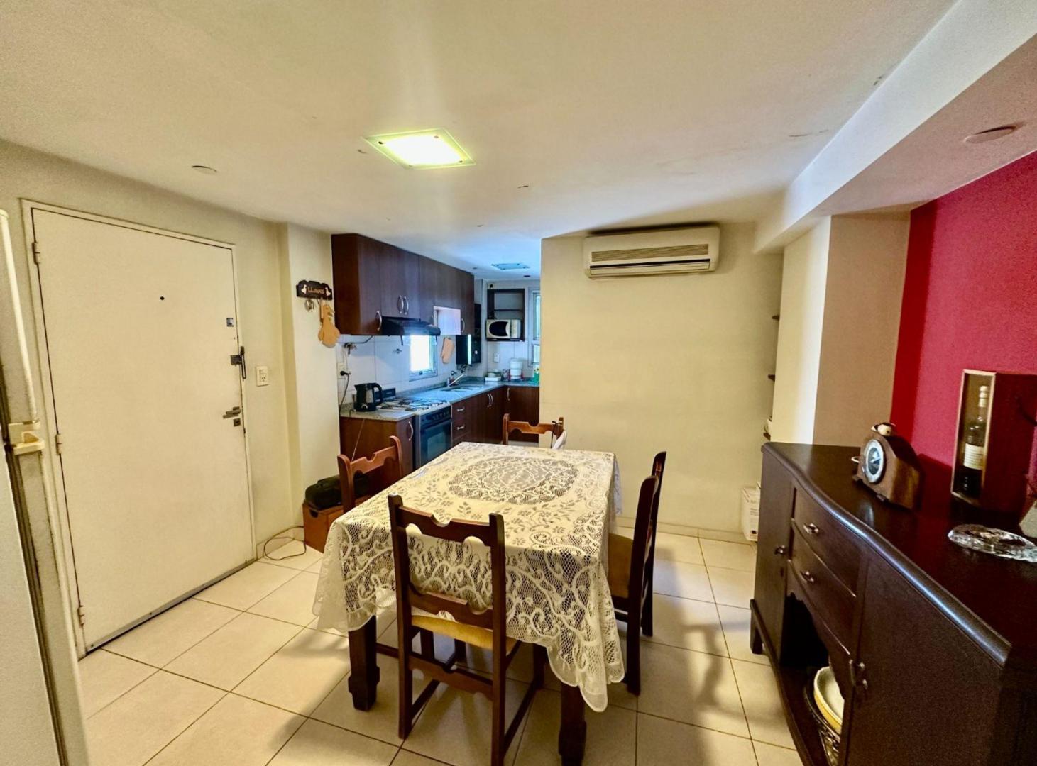 Foto de Venta semipiso de 3 dorm/coch a una cuadra Bv, imagen 3