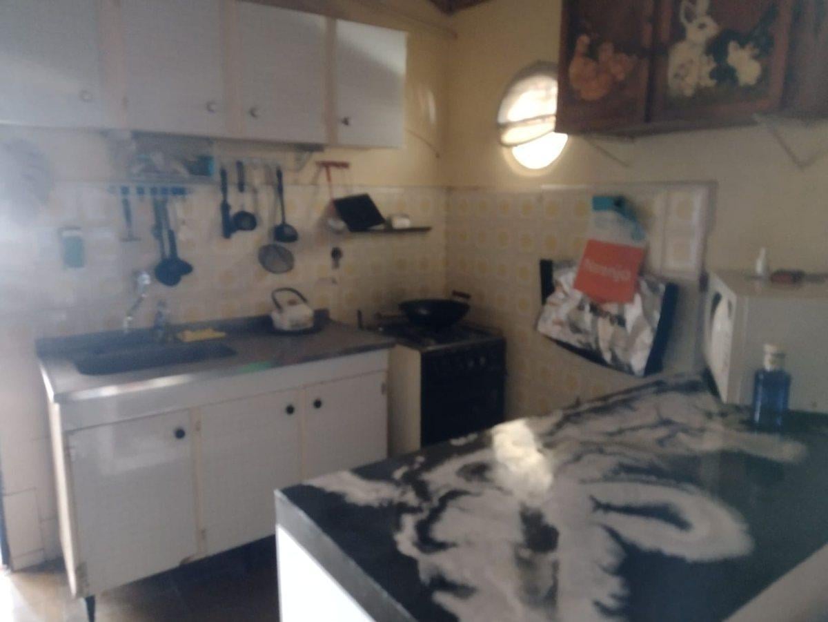 Foto de CASA QUINTA CON CANCHA DE TENIS EN SAUCE, imagen 3