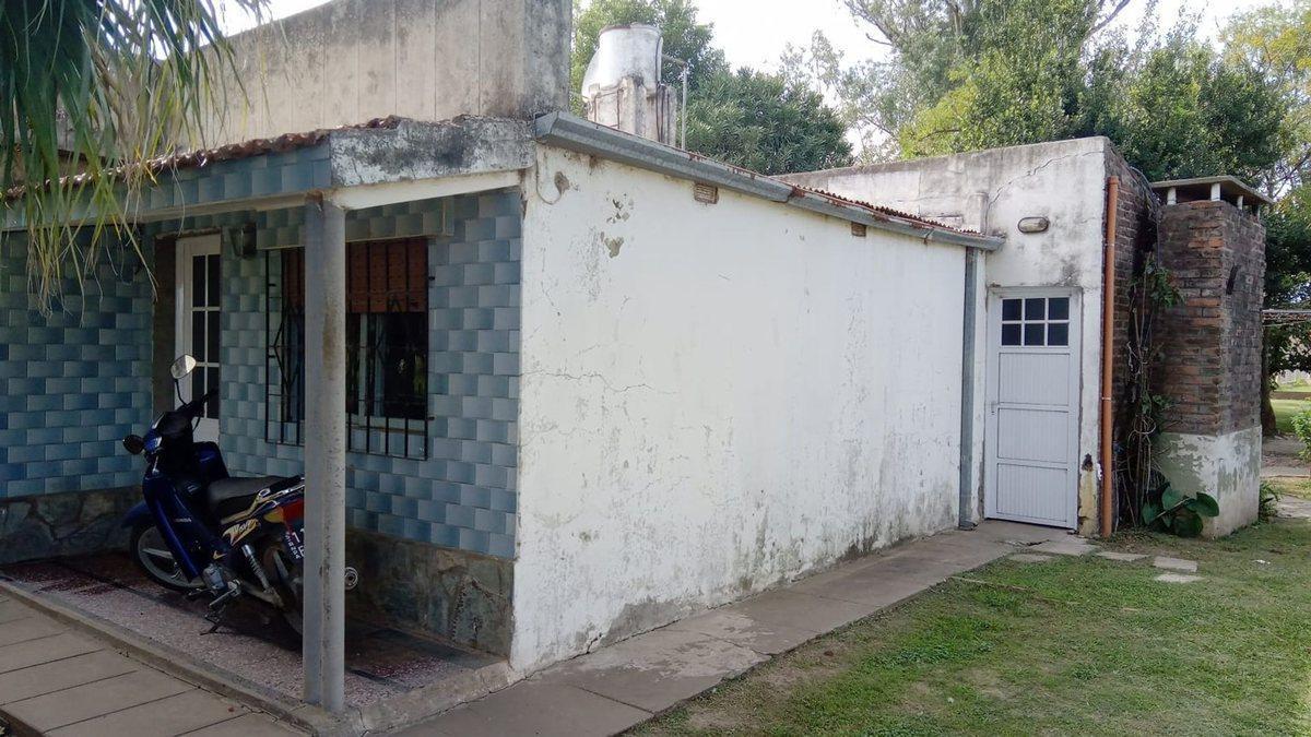 Foto de CASA 6 AMBIENTES EN VENTA EN RECREO CON TERRENO, imagen 2