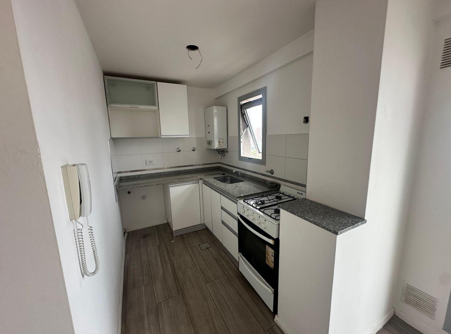 Foto de Alquiler 1 dorm/amenities Torre Platina, imagen 3