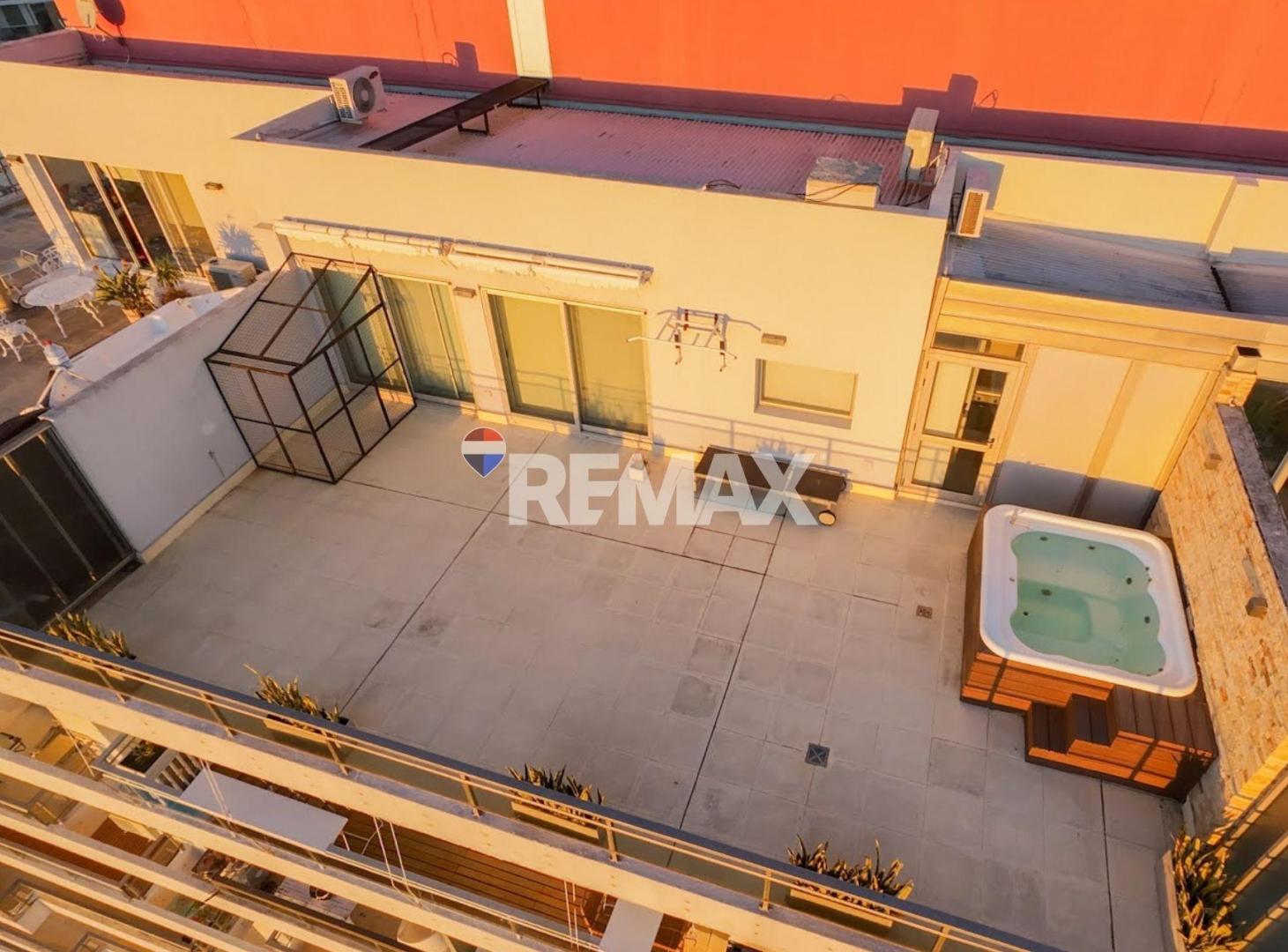 Foto de DPTO. EXCLUSIVO! TERRAZA, JACUZZI C/VISTA AL RÍO, imagen 4