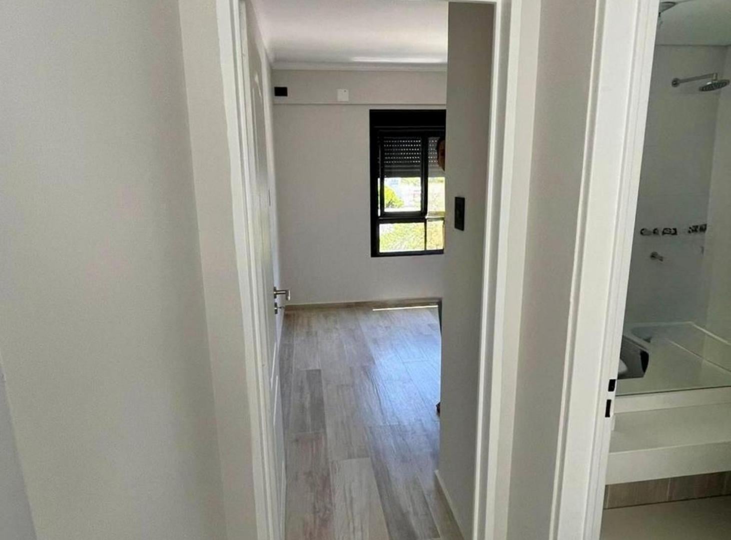 Foto de Venta Departamento en Candioti Sur. Impecable!, imagen 3