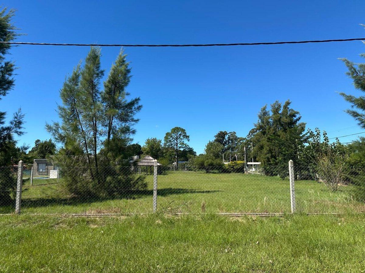 Foto de Venta Terreno en loteo Lagos del Leyes 903 m2, imagen 3