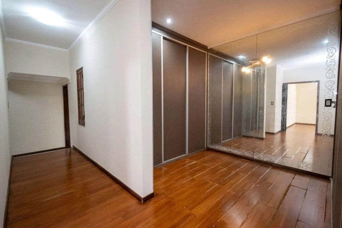 Foto de CASA EXCLUSIVA CON PILETA EN 7 JEFES, imagen 4