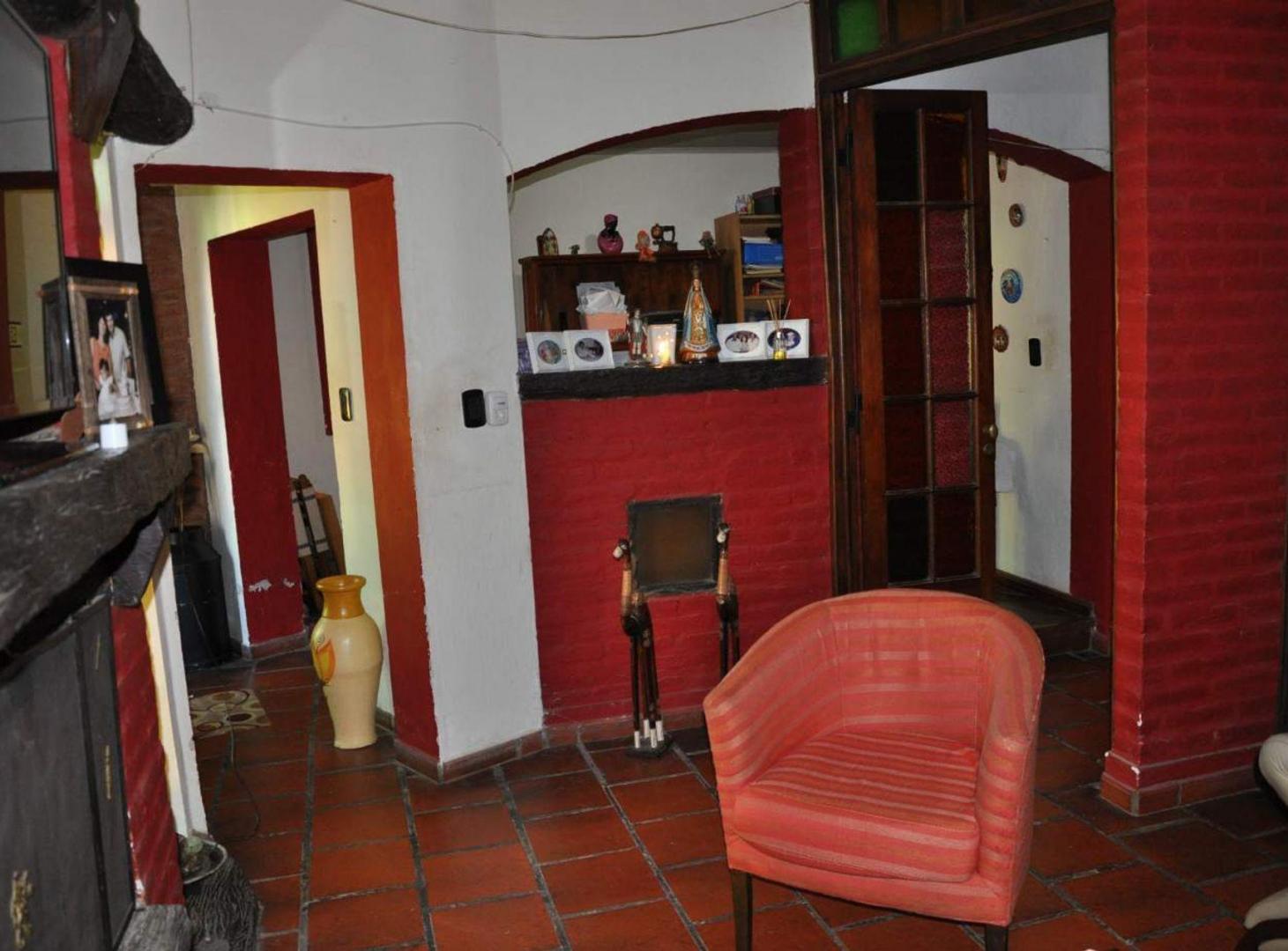 Foto de VENTA DE CASA 4 DOR. EN LLAMBI CAMPBELL, imagen 3