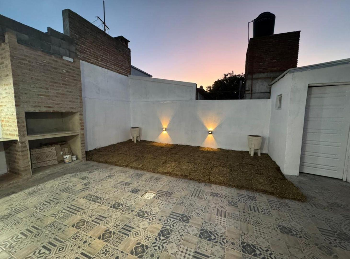 Foto de CASA 2D REFACC NUEVA C JARDIN Y ASADOR B° MA SELVA, imagen 5