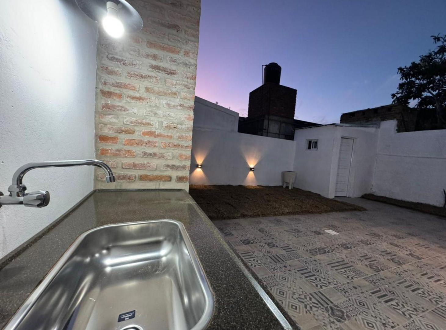 Foto de CASA 2D REFACC NUEVA C JARDIN Y ASADOR B° MA SELVA, imagen 4