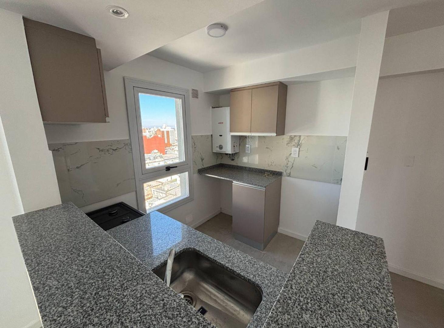 Foto de Alquiler - Dpto 1 dormitorio + cochera (Centro), imagen 1
