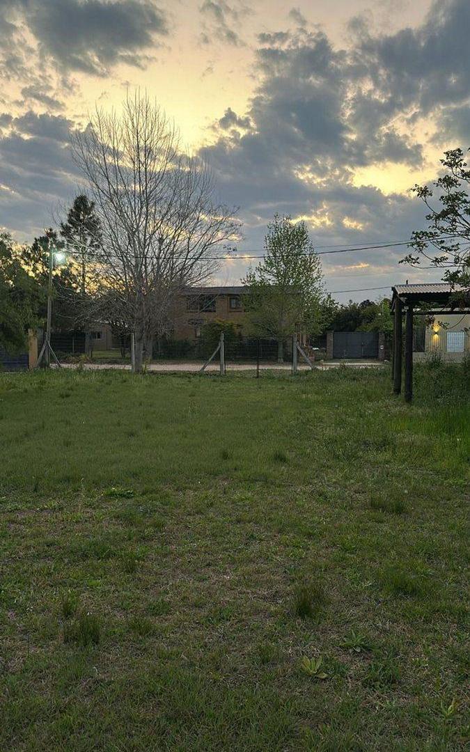 Foto de VENTA DE LOTE JARDINES DE LA COSTA 800M2., imagen 4