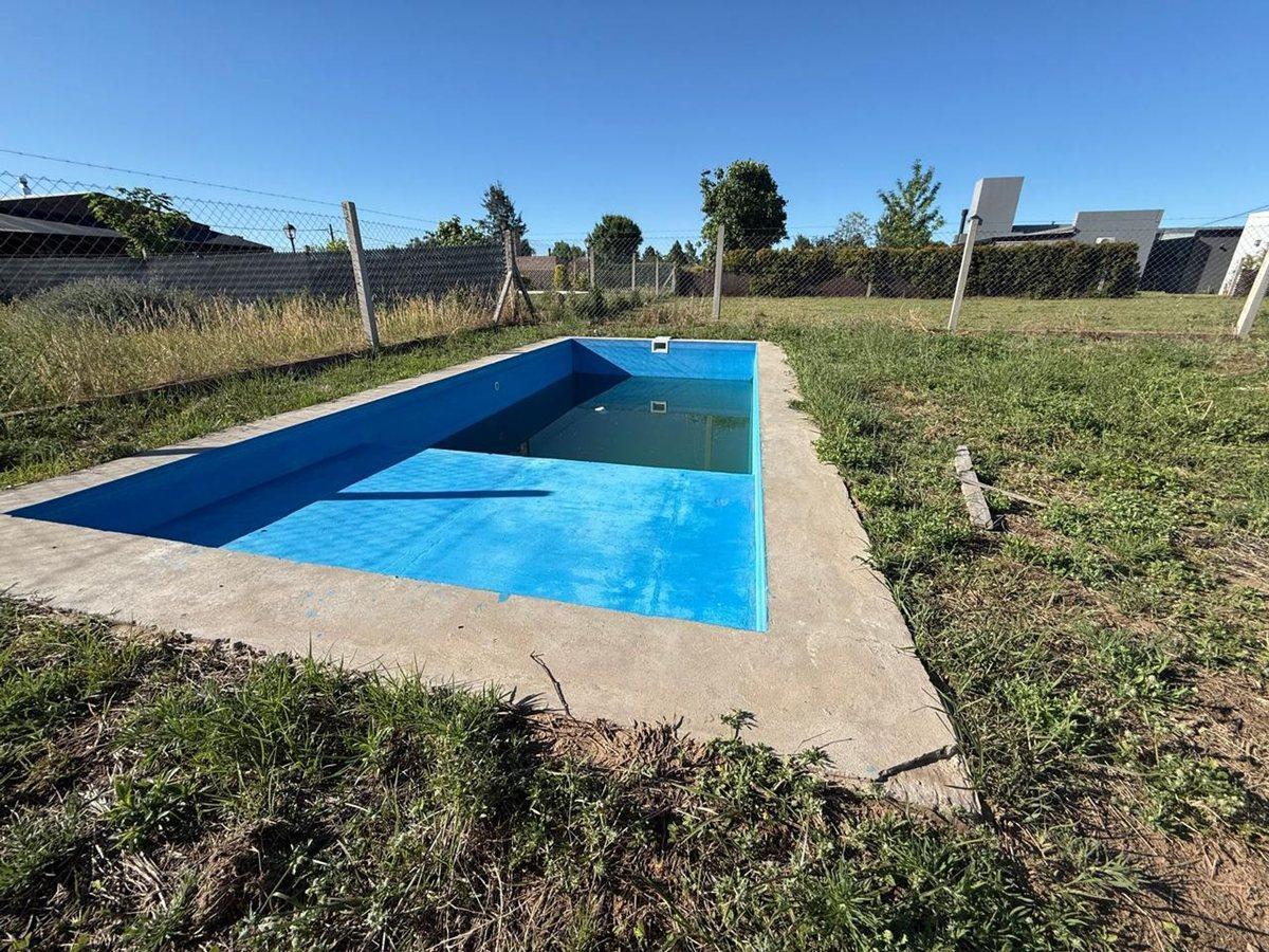 Foto de JARDINES DE LA COSTA TERRENO CON CONSTRUC. Y PILE, imagen 1