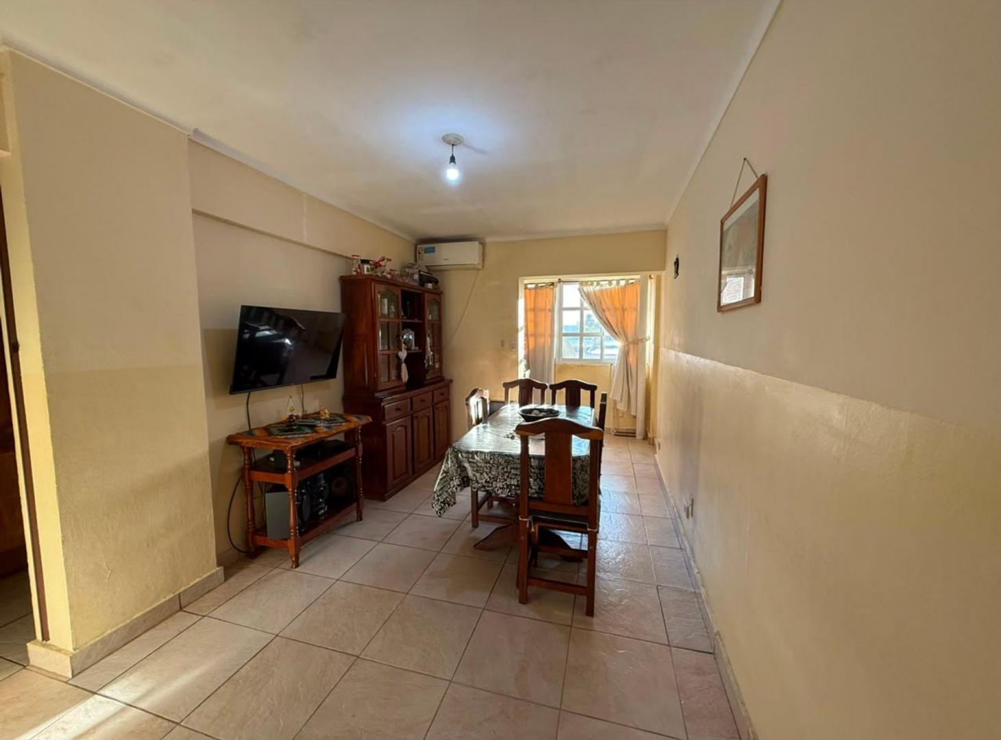 Foto de REMAX VENDE DEPARTAMENTO EN BARRIO SUR, imagen 5